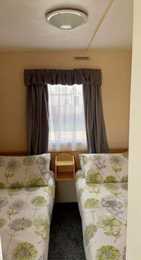 Dees Caravan Lettings Kingfisher Elm 453 英戈尔德梅尔斯 外观 照片