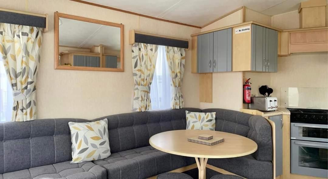 Dees Caravan Lettings Kingfisher Elm 453 英戈尔德梅尔斯 外观 照片
