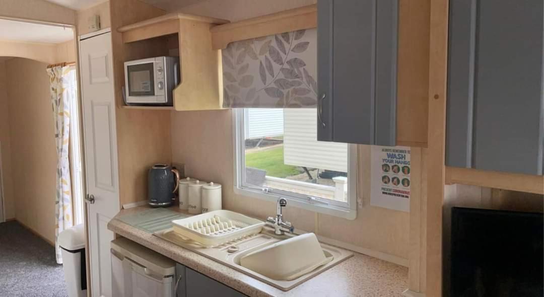 Dees Caravan Lettings Kingfisher Elm 453 英戈尔德梅尔斯 外观 照片