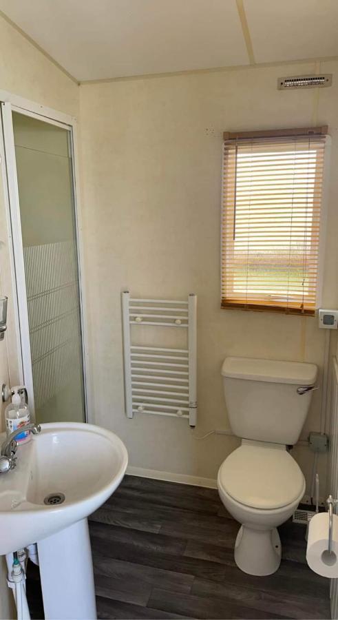 Dees Caravan Lettings Kingfisher Elm 453 英戈尔德梅尔斯 外观 照片