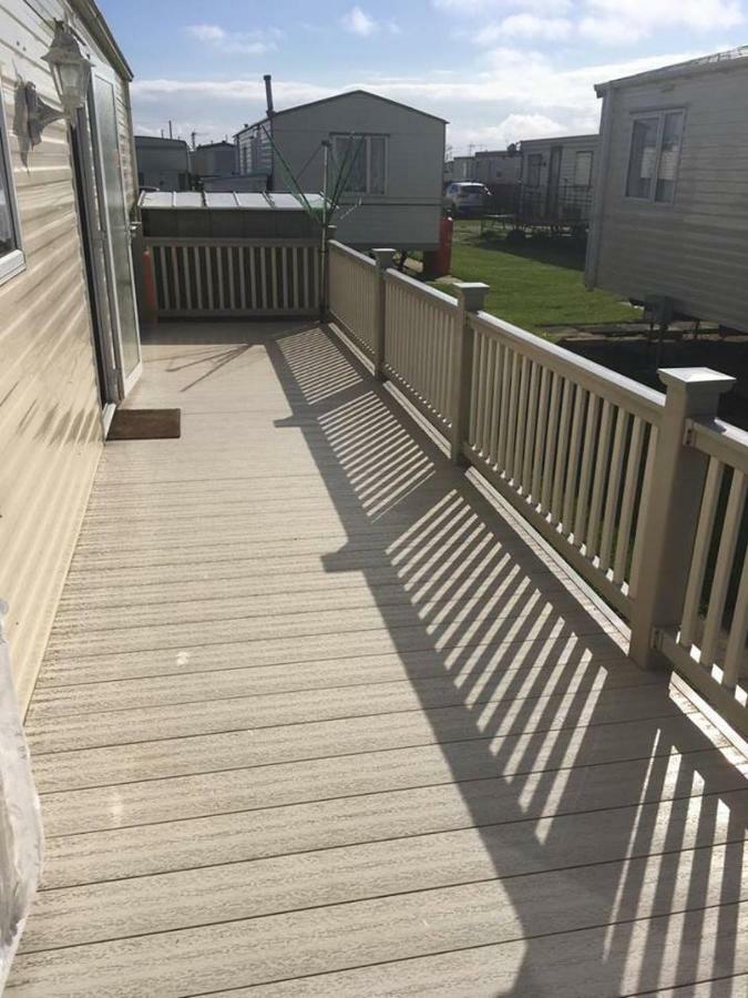 Dees Caravan Lettings Kingfisher Elm 453 英戈尔德梅尔斯 外观 照片